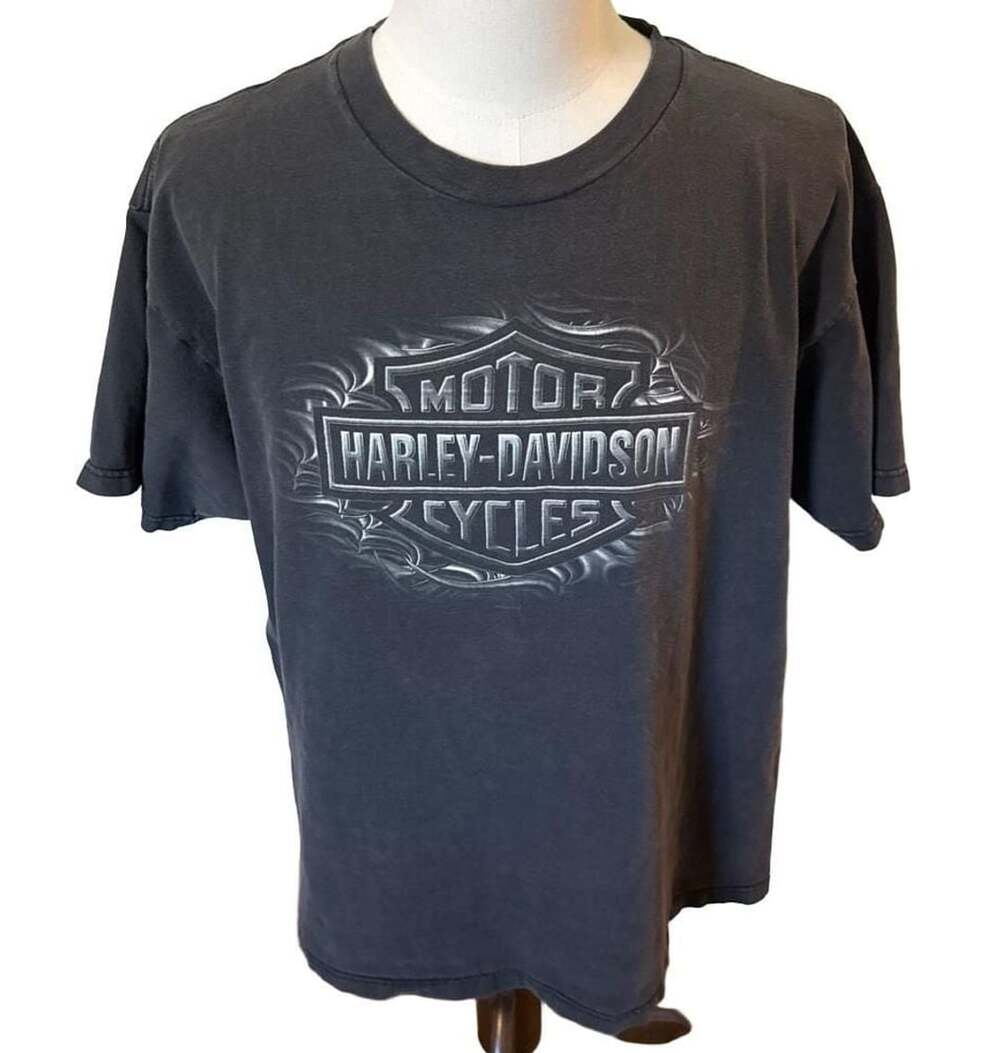 Harley-Davidson Valparaiso Indiana T-Shirt Black Vintage Graphic
